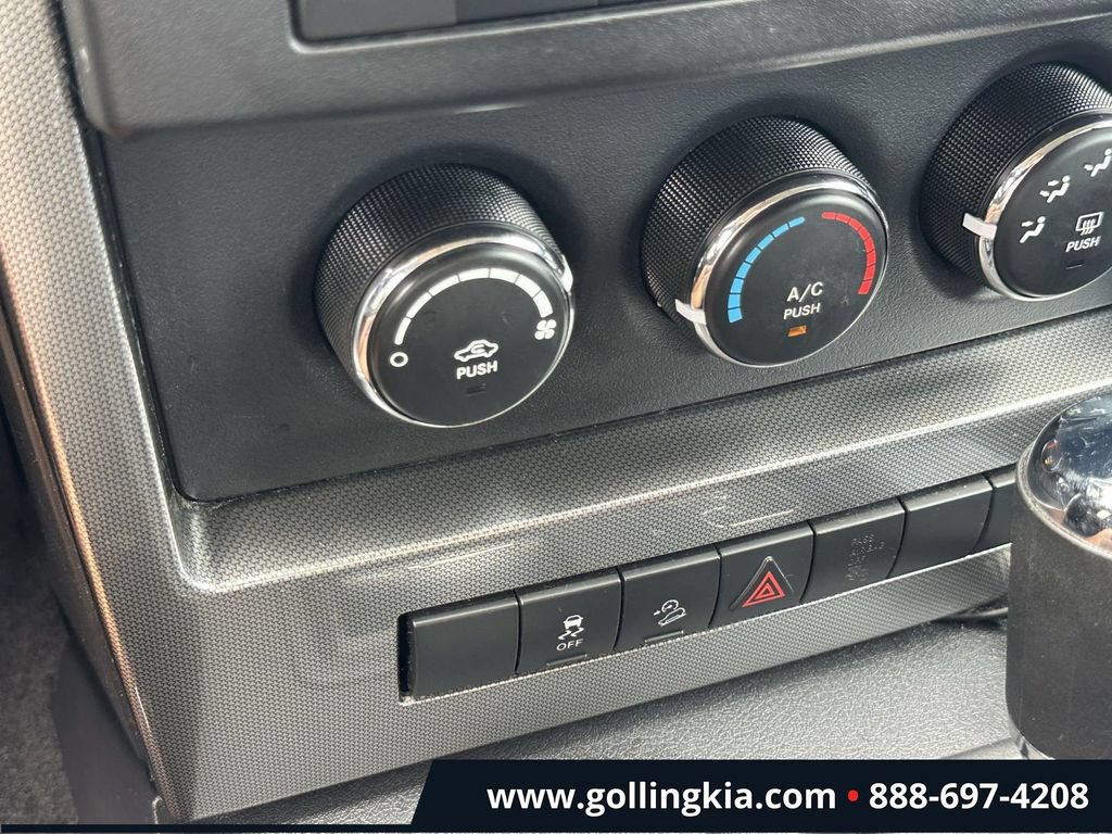 Used 2011 Jeep Liberty Sport w/ Popular Equipment Group AWD/4WD image 25