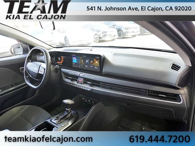 Certified 2025 Kia K4 FWD image 11