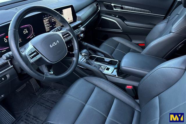 Used 2025 Kia Telluride EX image 10