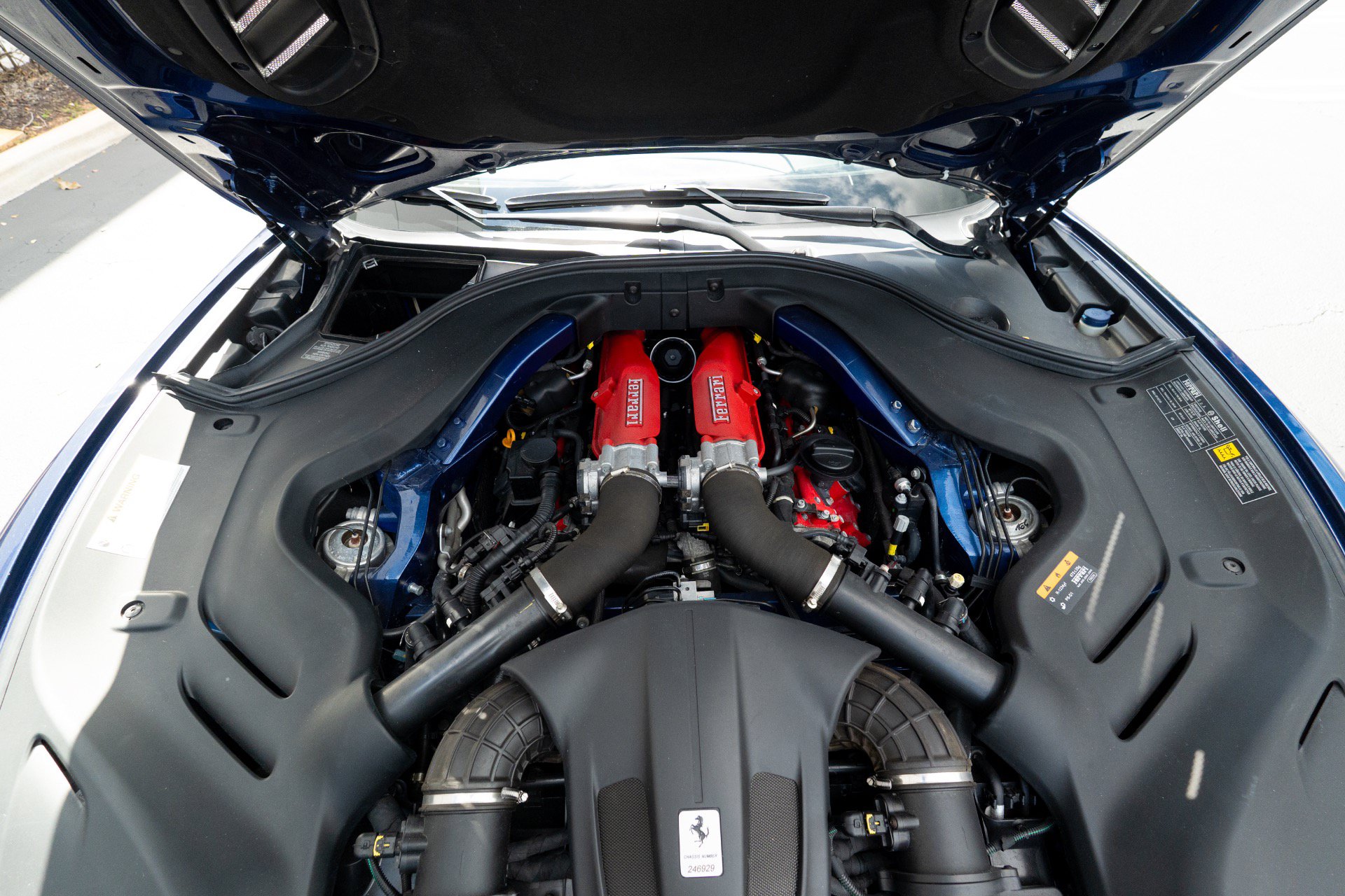 Used 2019 Ferrari Portofino RWD image 72
