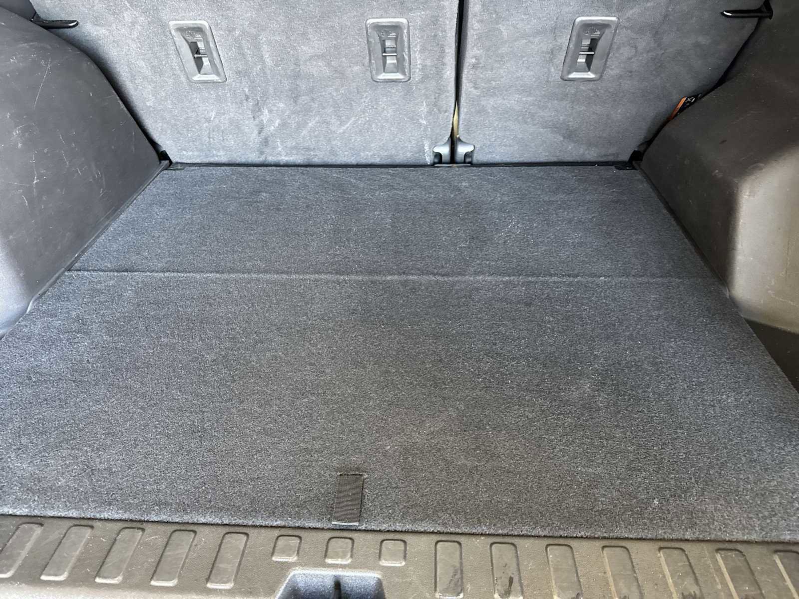 Used 2022 GMC Terrain Denali w/ Denali Premium Package image 34