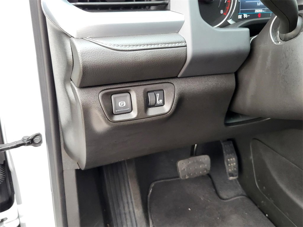 Used 2023 GMC Acadia SLE w/ Driver Convenience Package image 19