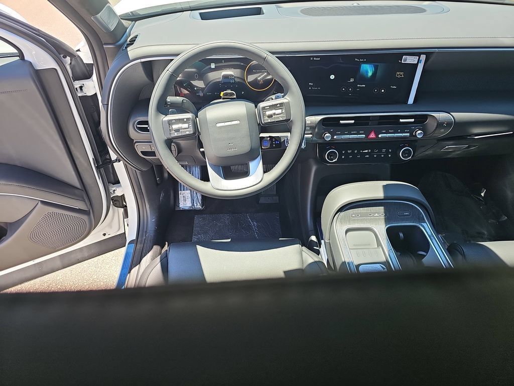 New 2026 Hyundai Palisade Calligraphy FWD image 16
