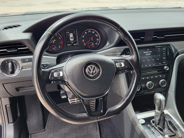 Used 2020 Volkswagen Passat 2.0T R-Line FWD image 4