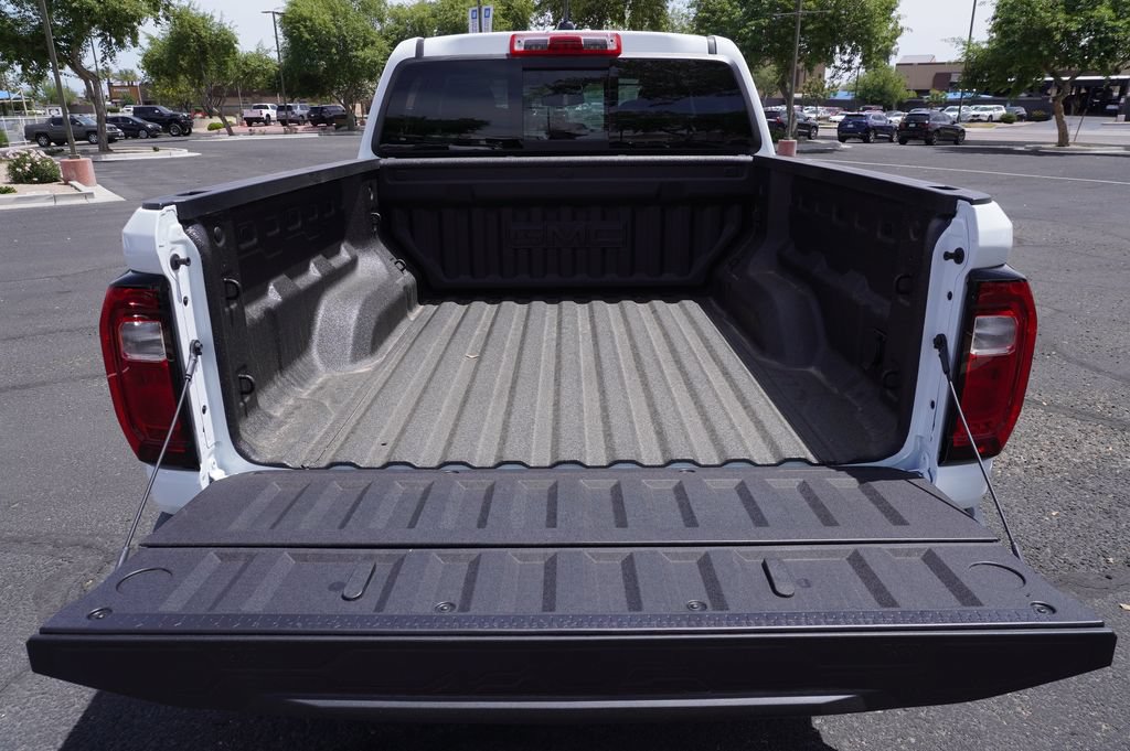 New 2026 GMC Canyon Elevation w/ Convenience Package RWD image 8
