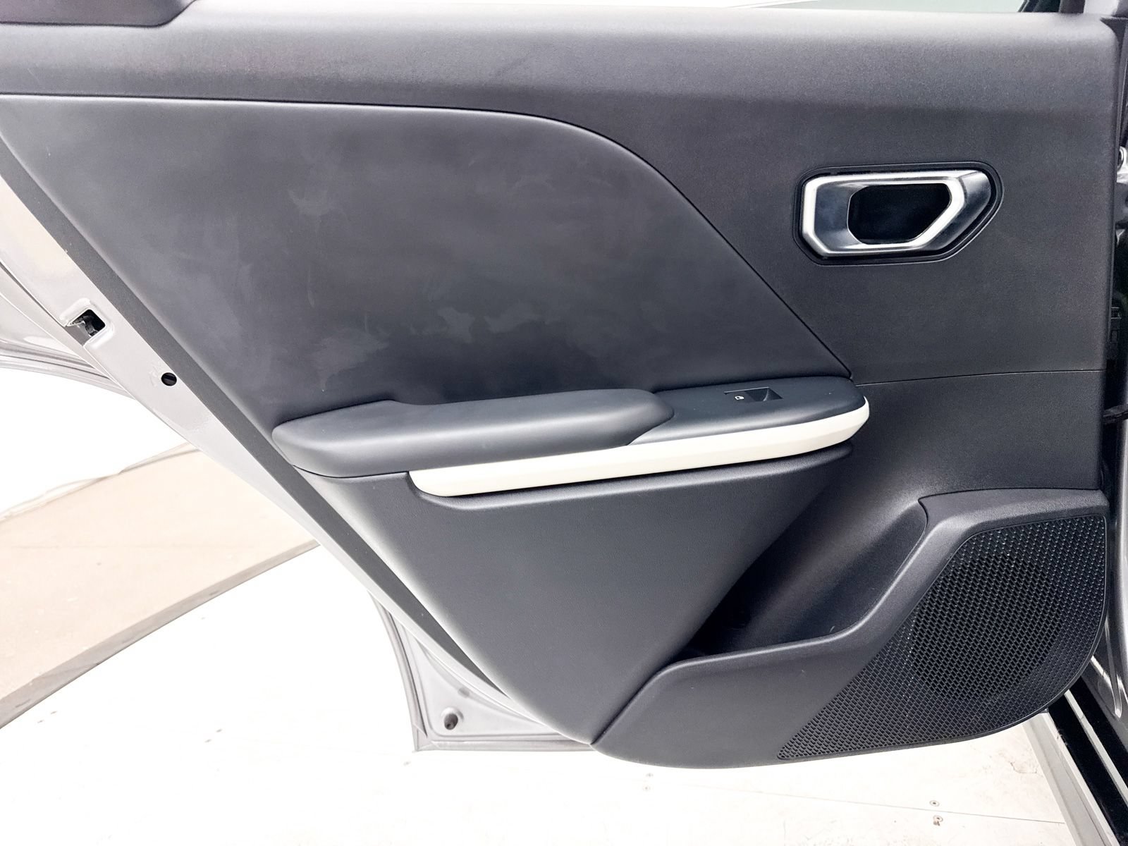 Certified 2025 Kia K4 EX w/ GT-Line Sunroof Package FWD image 33