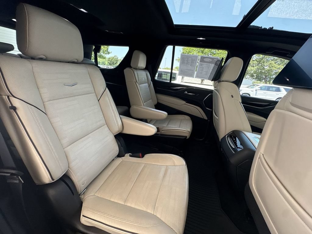 Certified 2021 Cadillac Escalade Sport w/ Driver Assist Tech Package RWD image 28