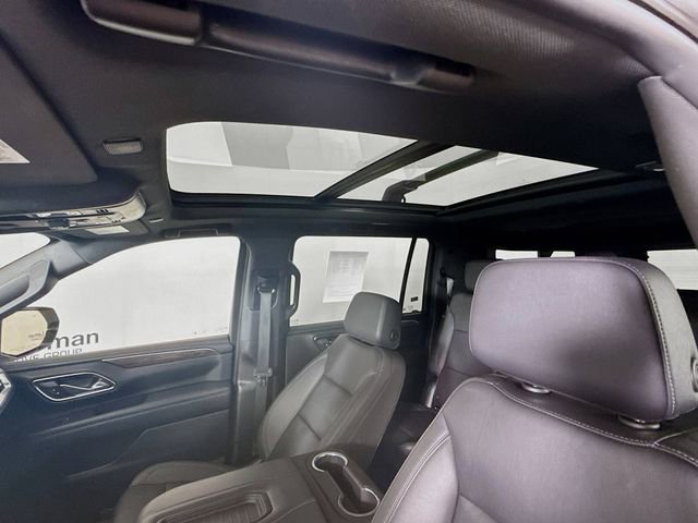 Used 2024 Chevrolet Suburban Z71 w/ Luxury Package image 24