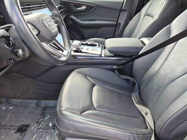 Certified 2025 Audi Q7 2.0T Premium Plus w/ Premium Plus Package AWD/4WD image 16