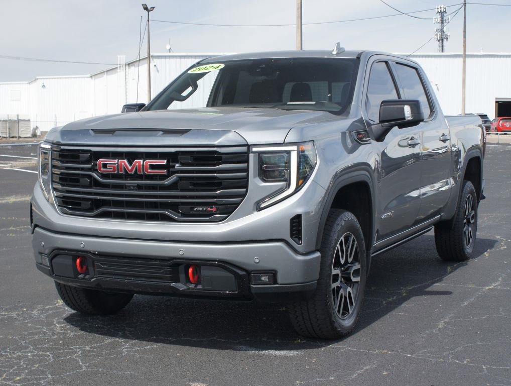 Used 2024 GMC Sierra 1500 AT4 w/ Technology Package image 2