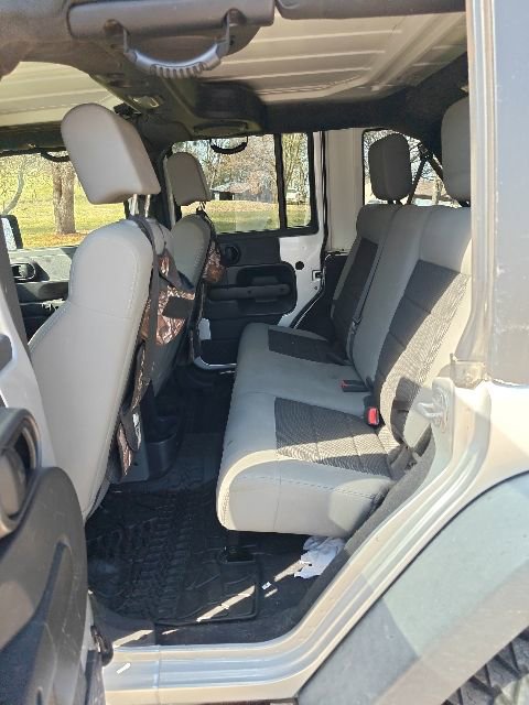Used 2008 Jeep Wrangler X image 2