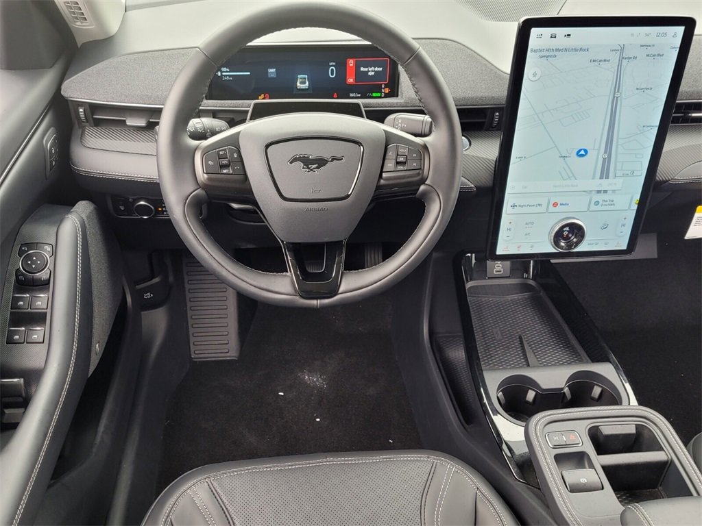 Used 2025 Ford Mustang Mach-E Premium image 7