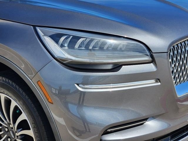 Used 2023 Lincoln Aviator AWD w/ Premium Package image 9