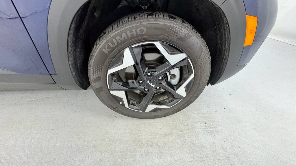 Used 2026 Kia Seltos EX AWD/4WD image 9