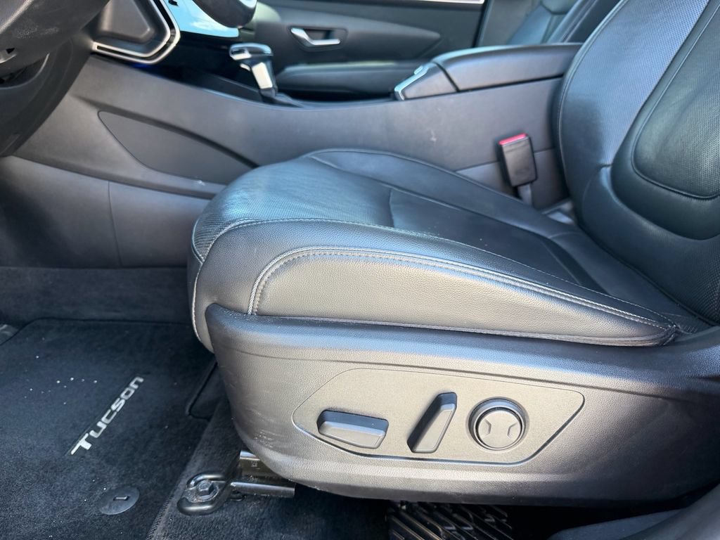 Used 2022 Hyundai Tucson SEL w/ Convenience + Premium Package AWD/4WD image 11