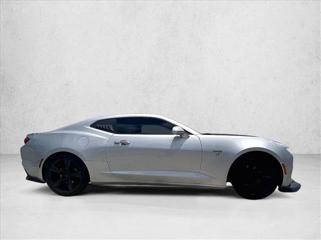 Used 2019 Chevrolet Camaro LT RWD image 5
