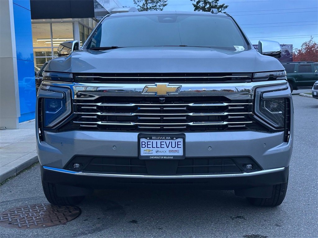 New 2026 Chevrolet Suburban Premier image 8