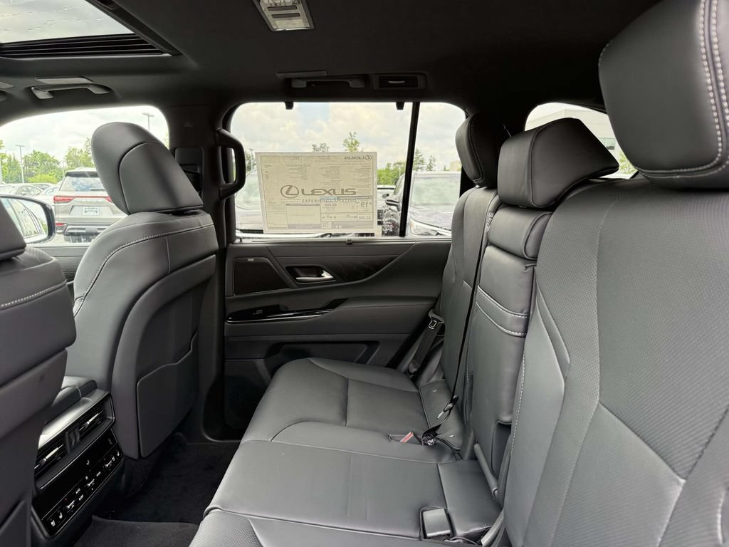 New 2026 Lexus LX 600 4WD w/ Luxury Package image 13