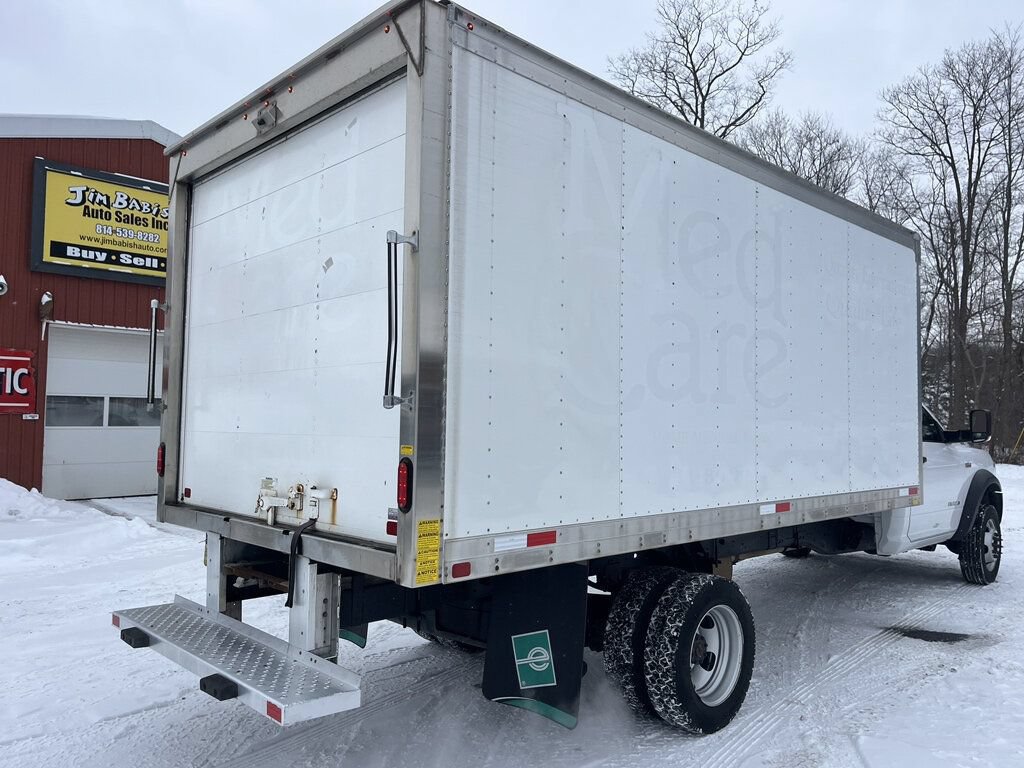 Used 2022 RAM 4500 Tradesman RWD image 11
