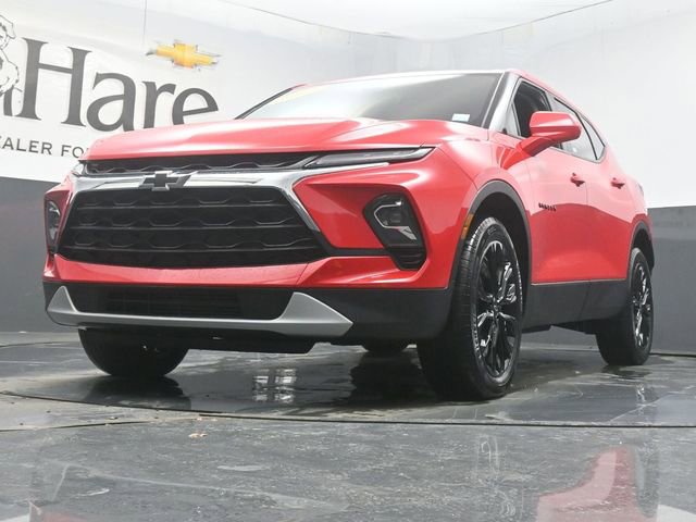 Used 2023 Chevrolet Blazer LT w/ Driver Confidence Package image 4