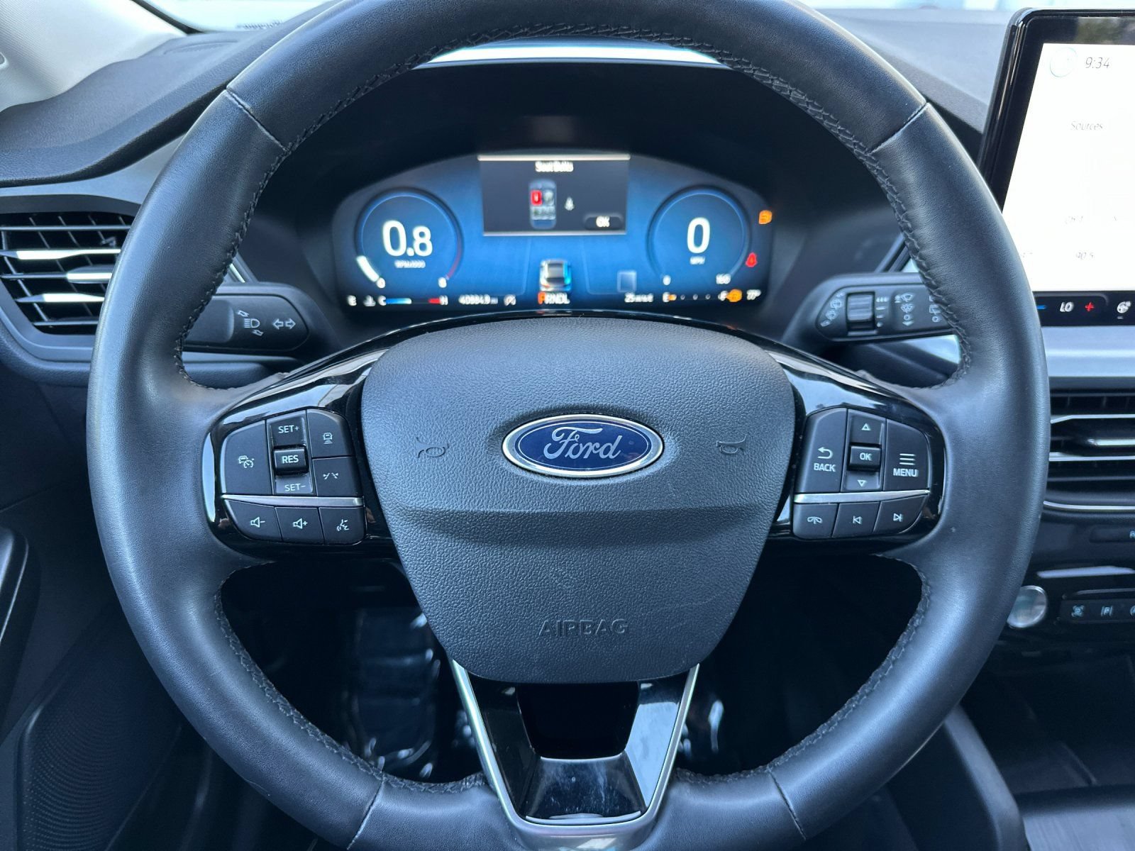 Used 2024 Ford Escape Platinum AWD/4WD image 23