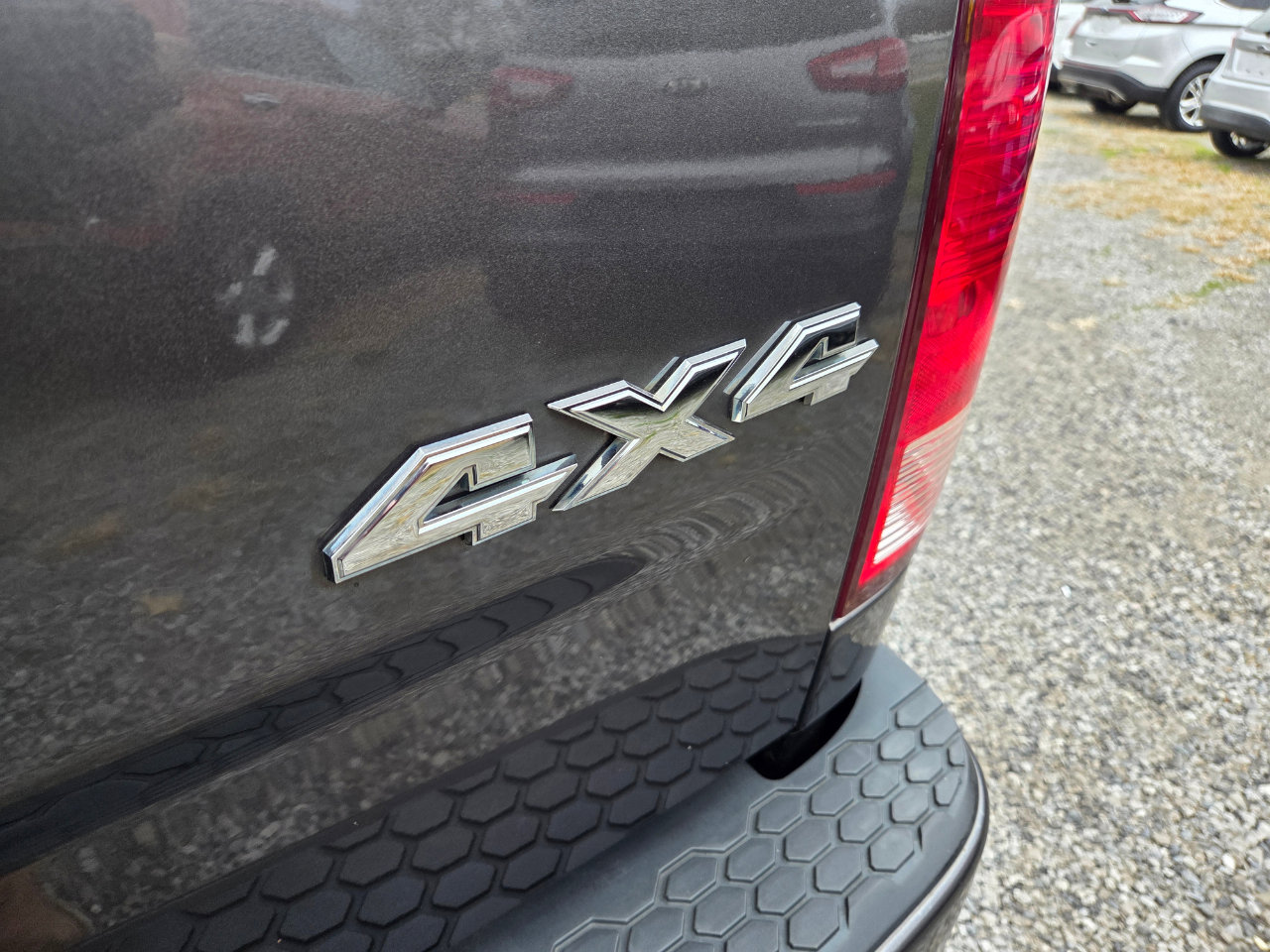 Used 2014 RAM 1500 Express image 4