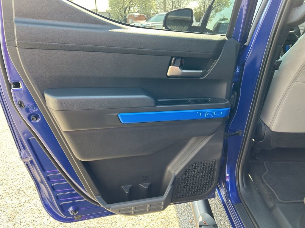 Used 2024 Toyota Tacoma TRD Off-Road image 23
