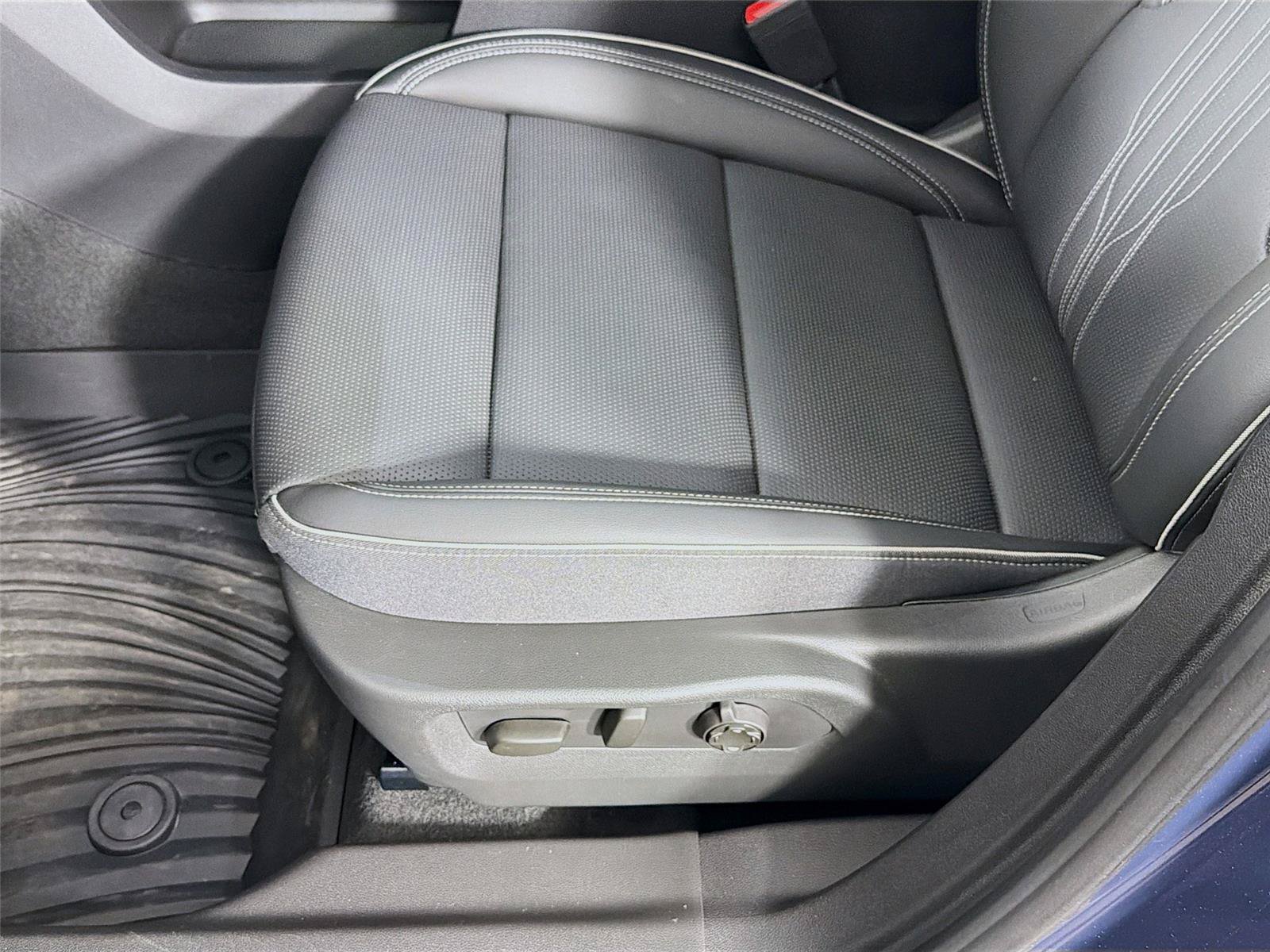 Used 2026 Buick Envision Avenir AWD/4WD image 15