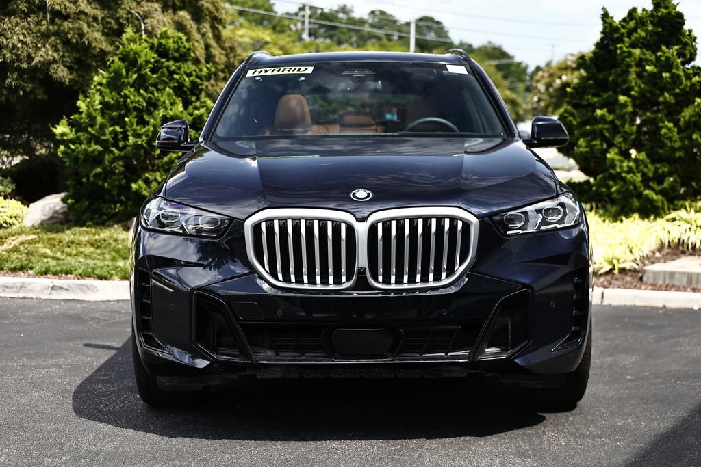 New 2026 BMW X5 xDrive50e w/ M Sport Package AWD/4WD image 17