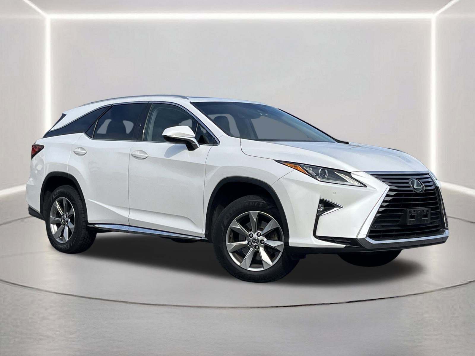 Used 2019 Lexus RX 350L AWD image 2