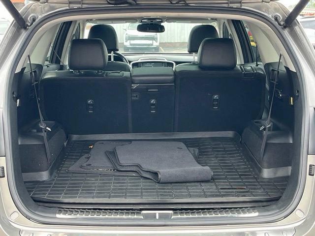 Used 2019 Kia Sorento SX AWD/4WD image 12