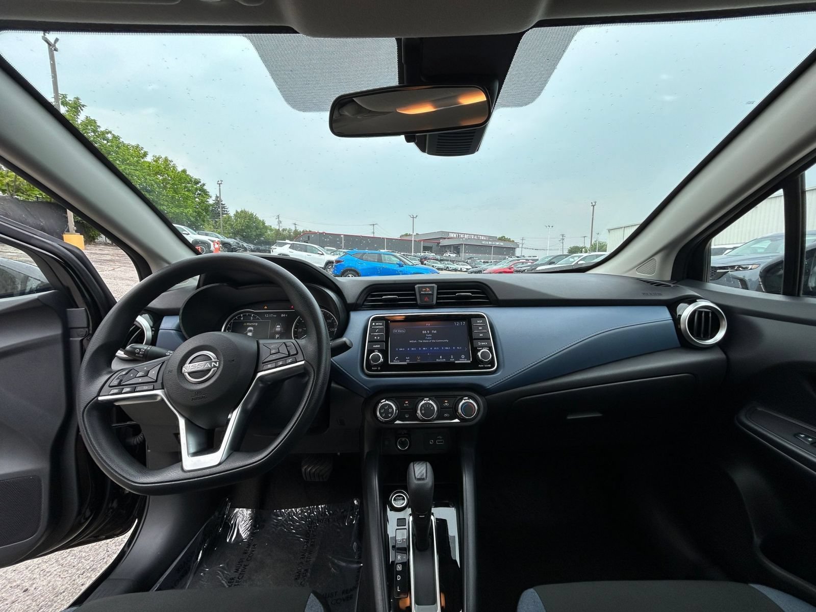 Used 2025 Nissan Versa SV FWD image 23