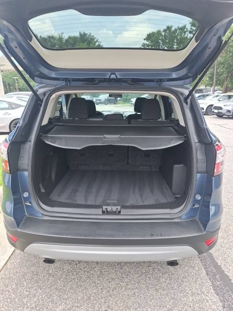 Used 2018 Ford Escape SE w/ SE Sync 3 Package AWD/4WD image 8