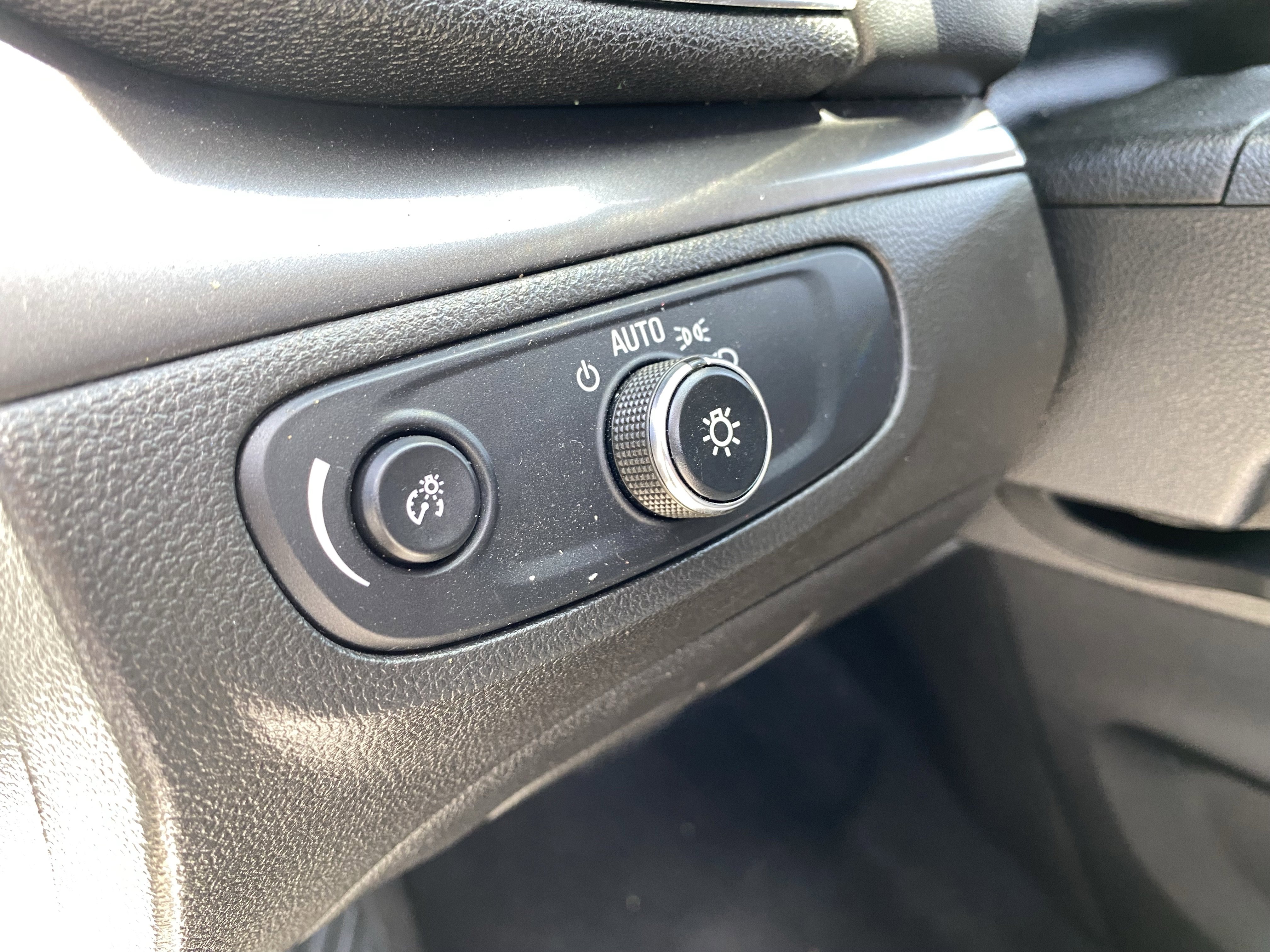 Used 2017 Buick Encore Preferred FWD image 20