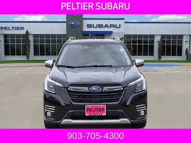 Used 2022 Subaru Forester Touring AWD/4WD image 2