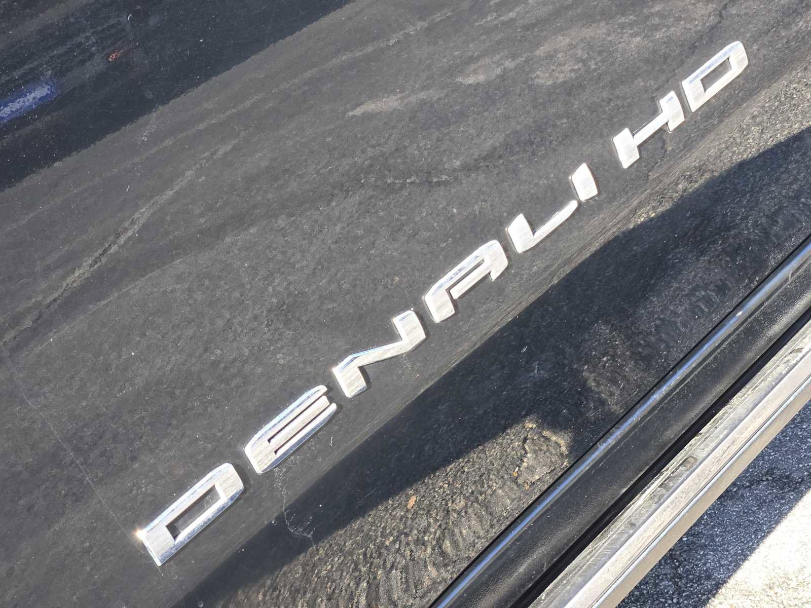 Certified 2025 GMC Sierra 3500 Denali w/ Technology Package image 11