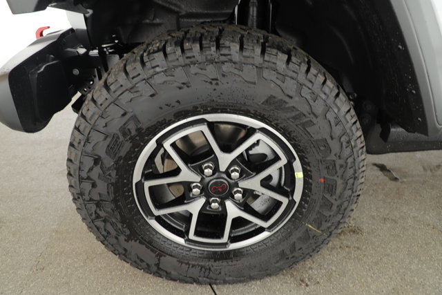 New 2026 Jeep Gladiator Rubicon w/ Technology Group image 6