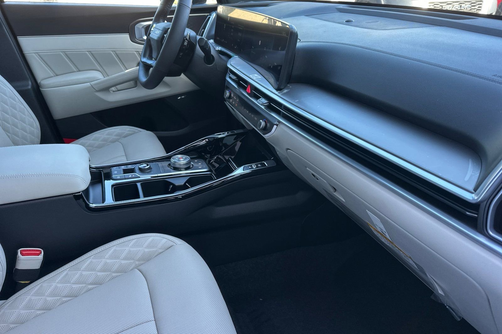 New 2026 Kia Sorento SX Prestige image 17