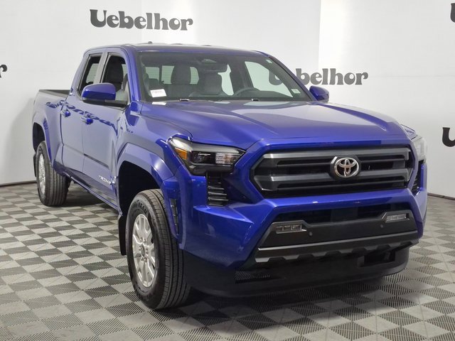 New 2025 Toyota Tacoma SR5