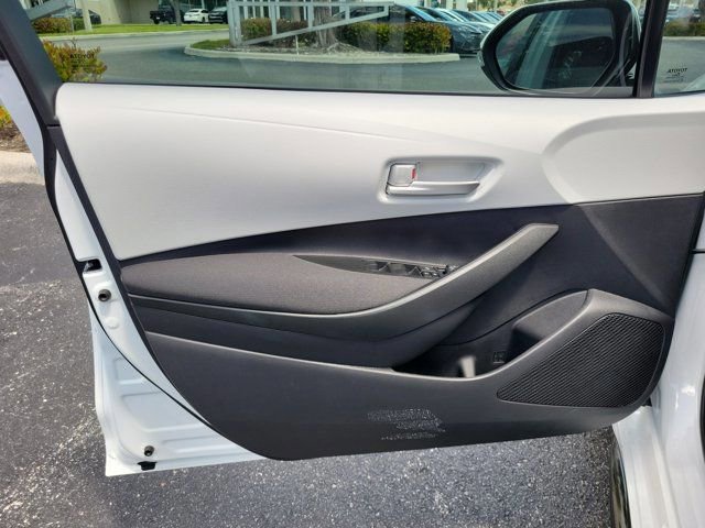 New 2026 Toyota Corolla SE FWD image 12