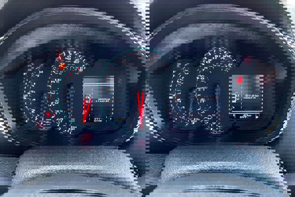 Used 2019 Chevrolet Trax LT w/ Redline Edition image 20