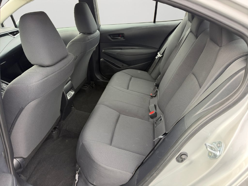 Used 2025 Toyota Corolla LE FWD image 13
