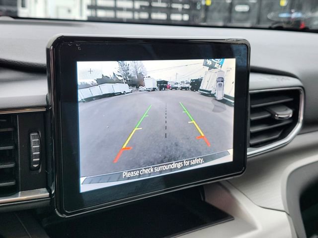 Certified 2022 Ford Explorer XLT w/ Equipment Group 202A image 23