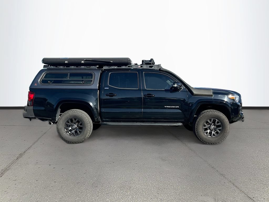 Used 2022 Toyota Tacoma SR5 w/ Technology Package AWD/4WD image 8