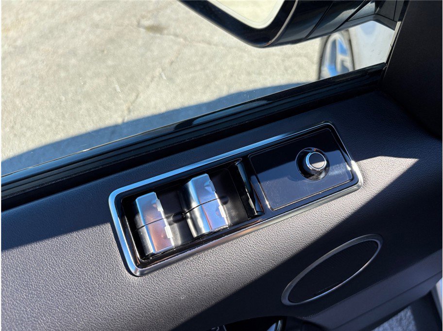 Used 2019 Land Rover Range Rover Sport HSE image 23