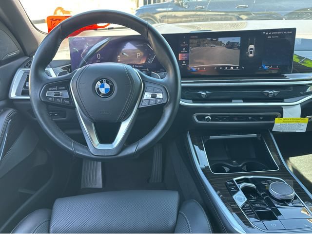 Used 2024 BMW X5 sDrive40i w/ Premium Package RWD image 8