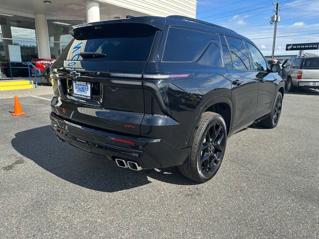 Used 2024 Chevrolet Traverse RS image 3