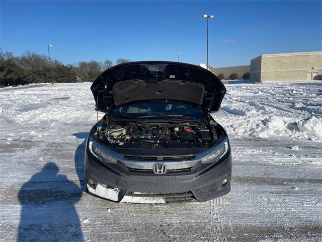 Used 2018 Honda Civic Touring image 18