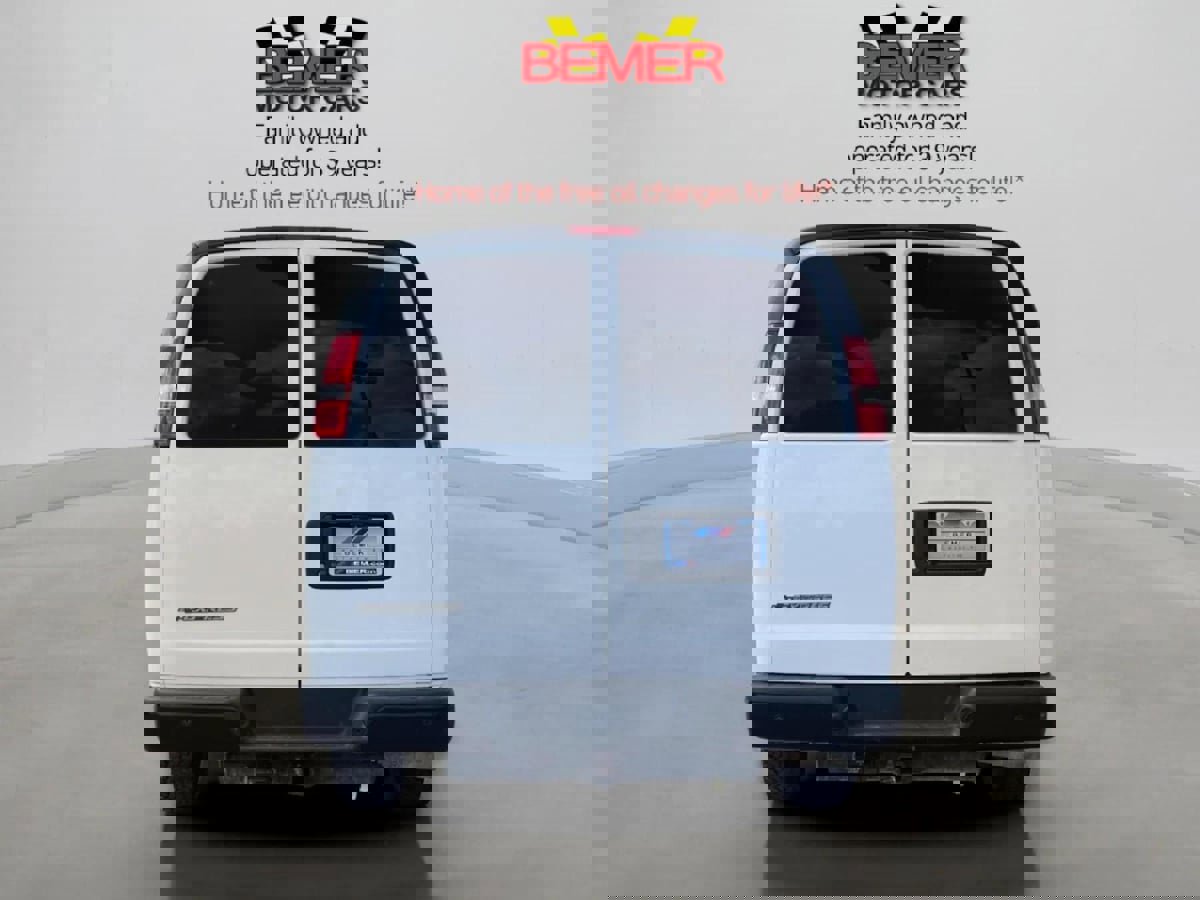 Used 2020 Chevrolet Express 3500 LS image 4