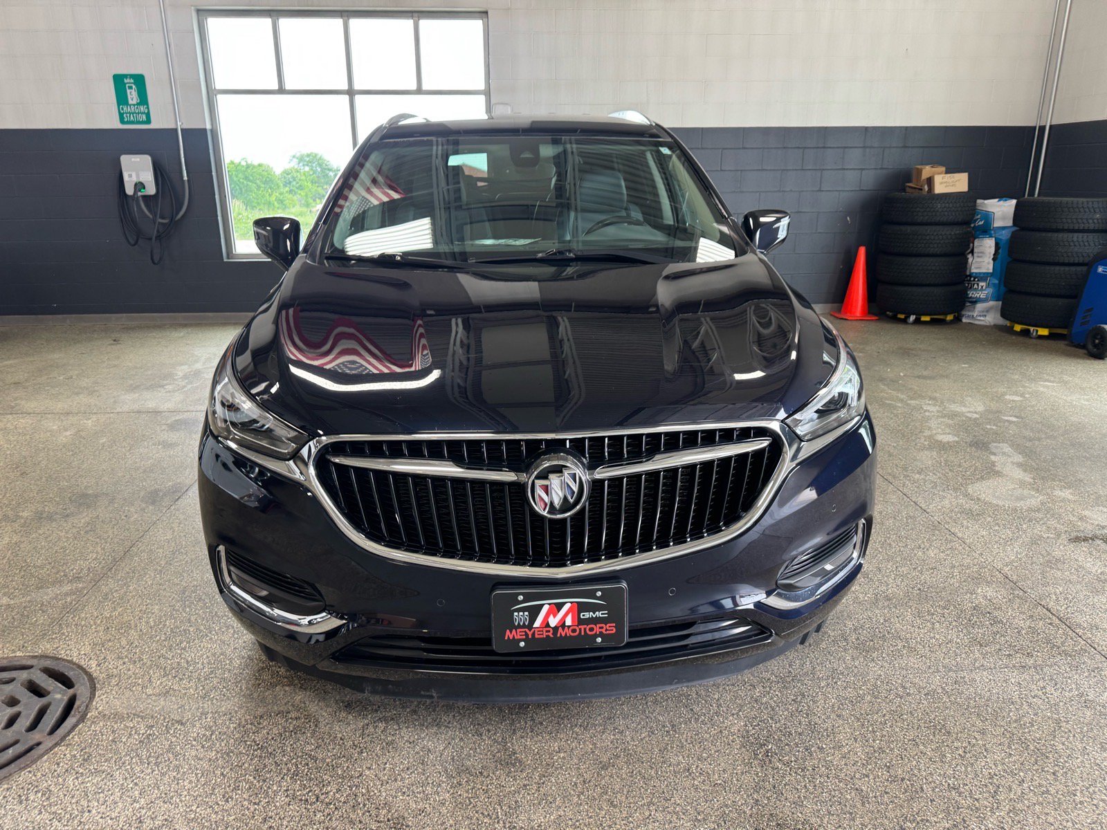 Used 2020 Buick Enclave Premium w/ LPO, Floor Liner Package AWD/4WD image 2